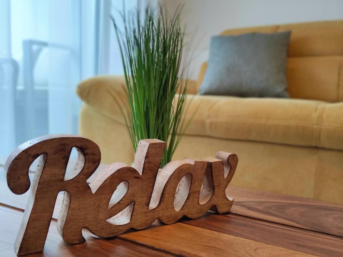 Royal Relax Apartman Keszthely Bagian luar foto